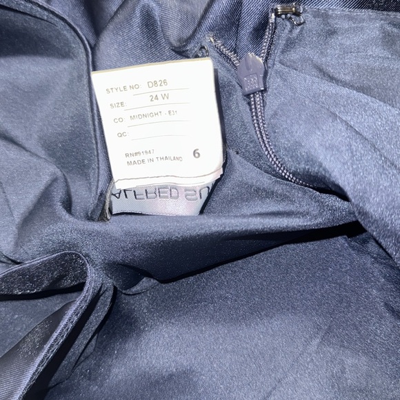 NEW ALFRED SUNG D826 Sleeveless Square-Neck A Line Gown w Pockets navy sz 24 w - Picture 3 of 7